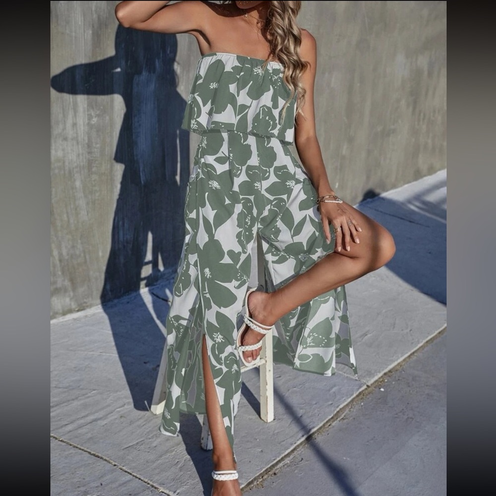 SHEIN Green & White Floral Strapless Jumpsuit - Picture 6 of 12